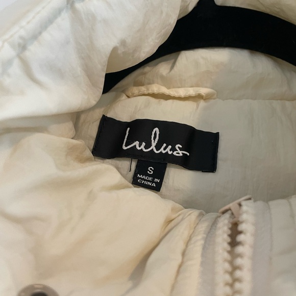 Lulus Cream Cinch Waist Cropped Puffer Jacket - Picture 2 of 5